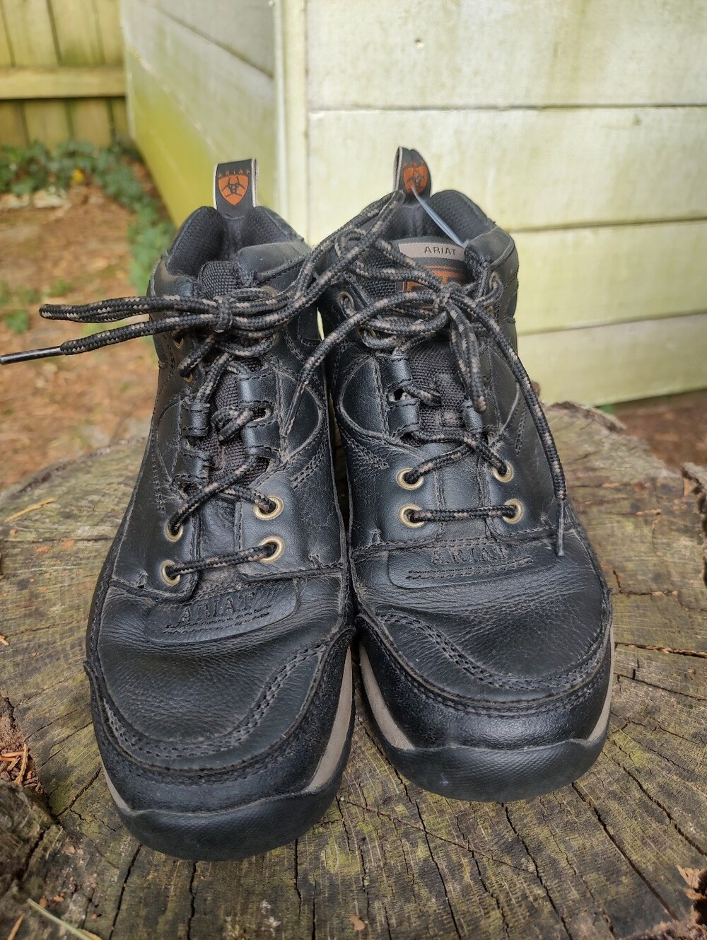 🏵️ Ariat Leather Hiking Work Black Leather Boots Women's 6